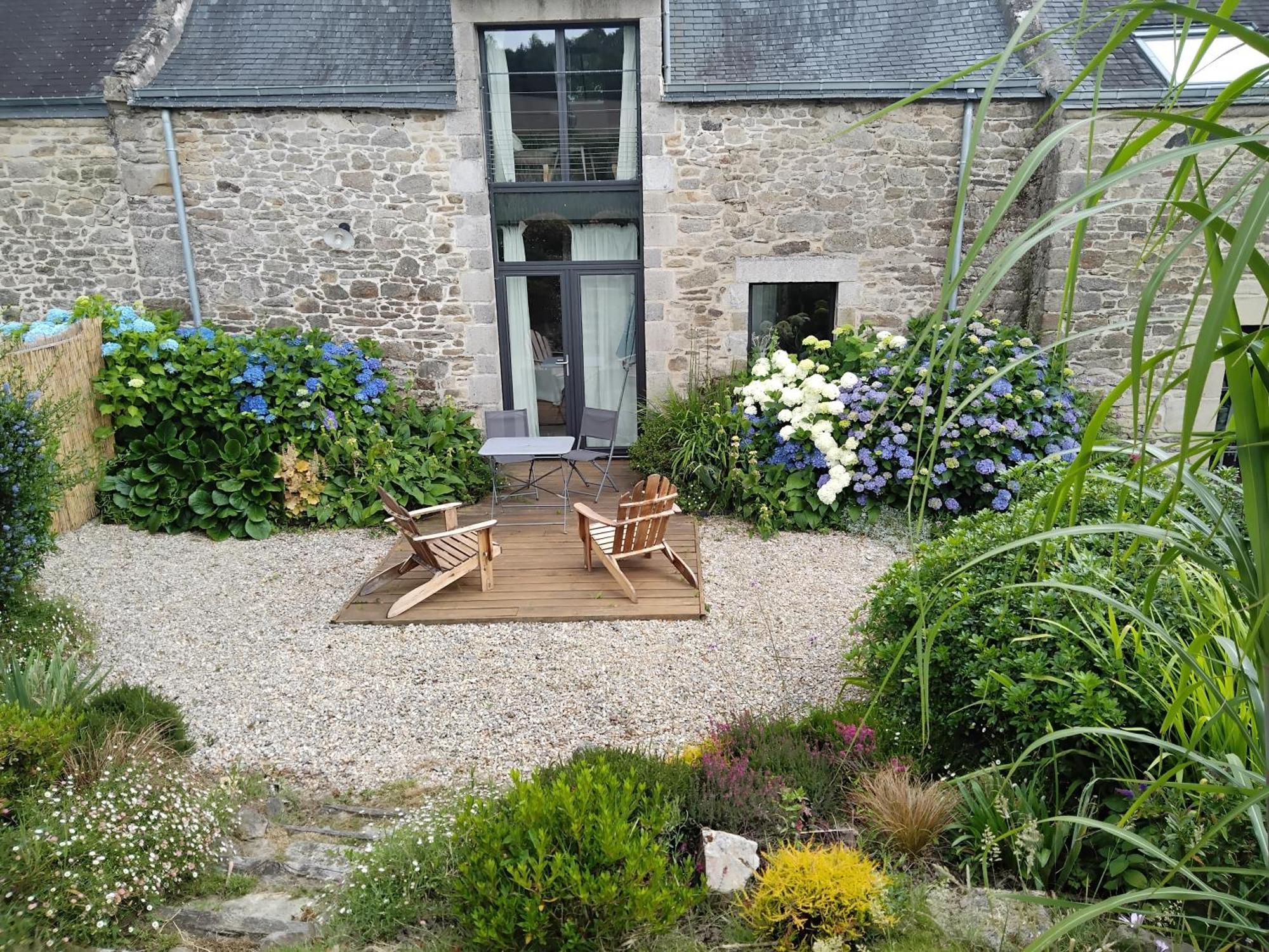 La Chambre Du Grand Val Caden 외부 사진