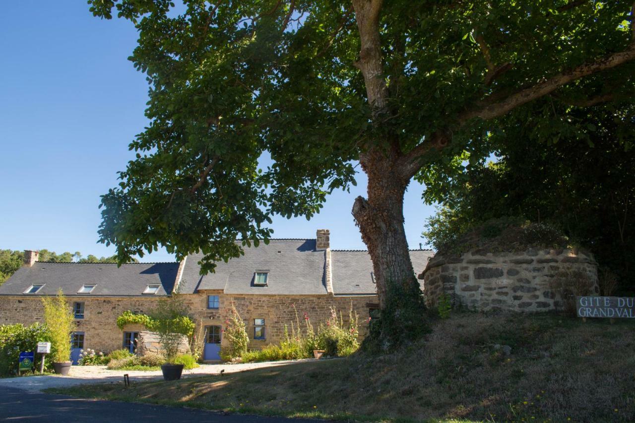 La Chambre Du Grand Val Caden 외부 사진